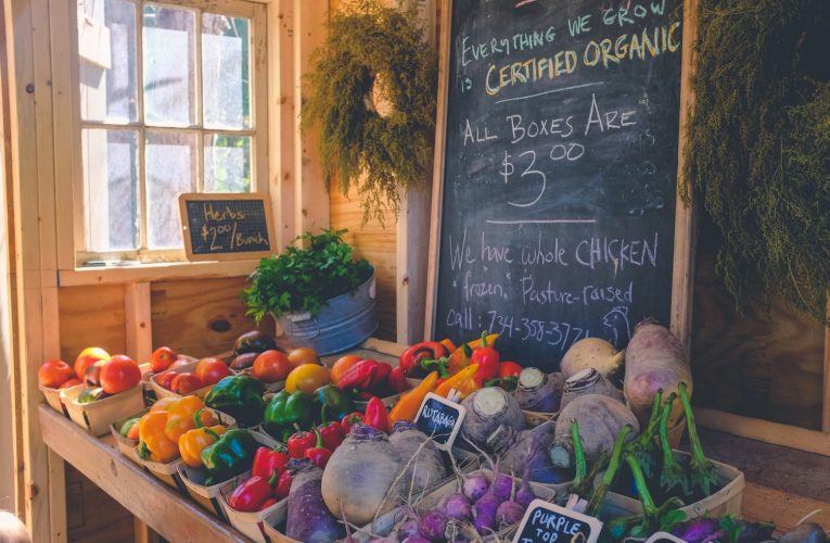 Nutrition and Mental Health: Avoid Foods that Cause Anxiety in Delray Beach