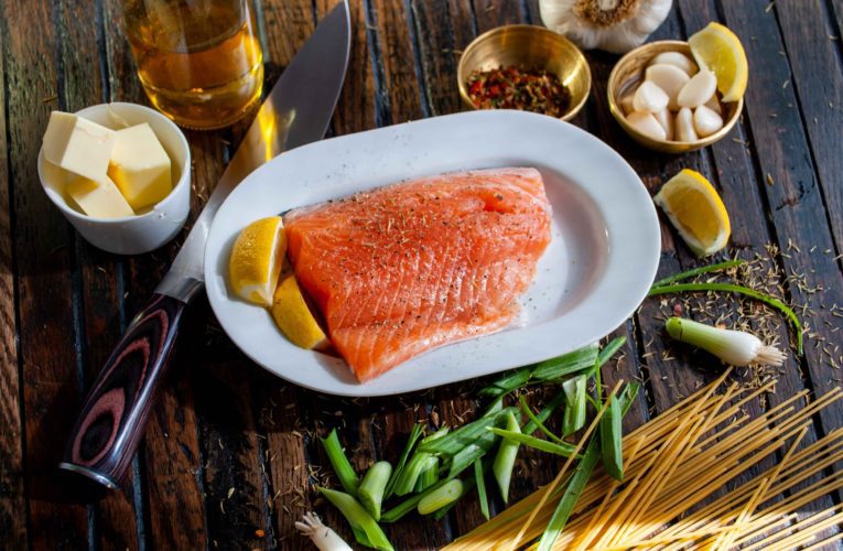 Nutrition and Mental Health in Delray Beach: Eat Plenty of Fat